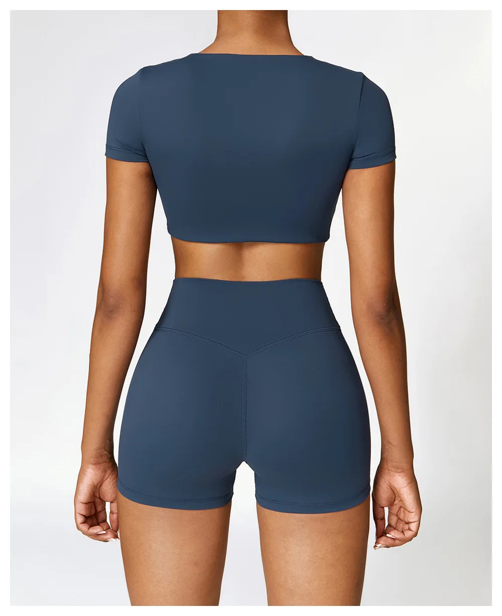Woman Sports Top Round Neck Yoga Crop Top