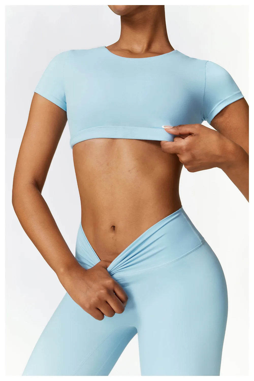 Woman Sports Top Round Neck Yoga Crop Top