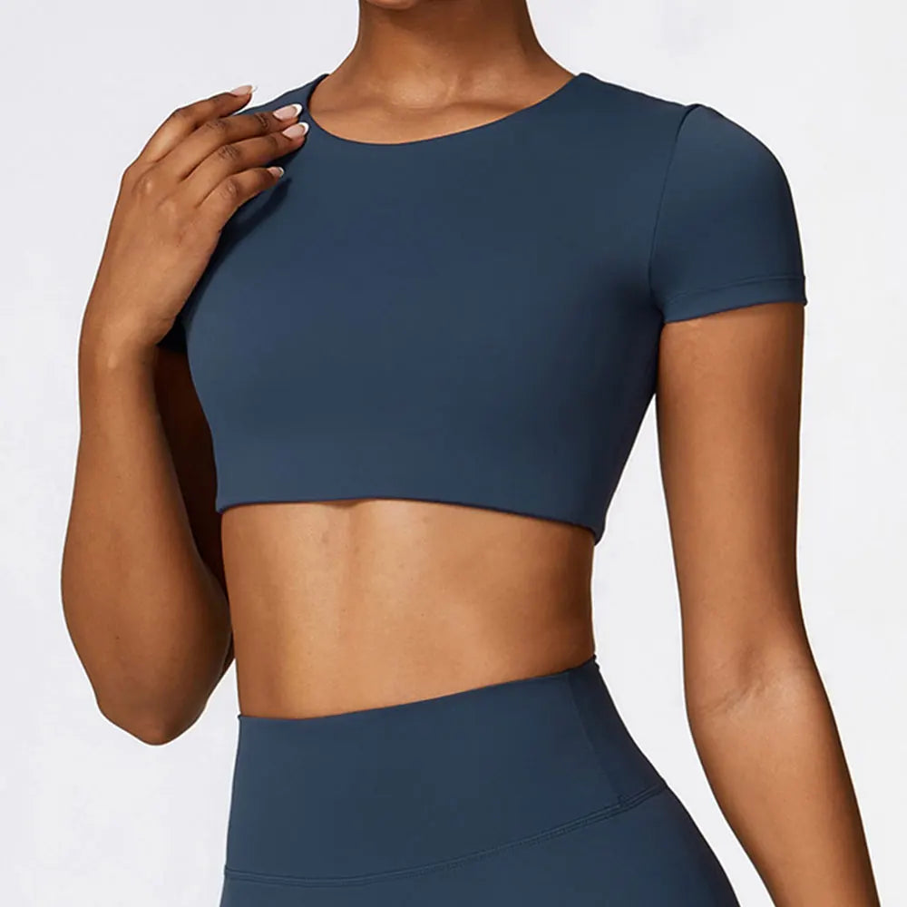 Woman Sports Top Round Neck Yoga Crop Top