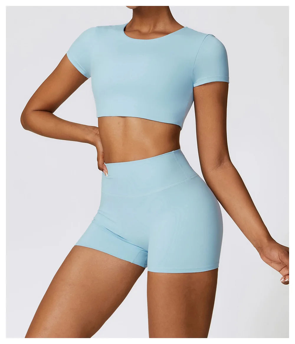 Woman Sports Top Round Neck Yoga Crop Top